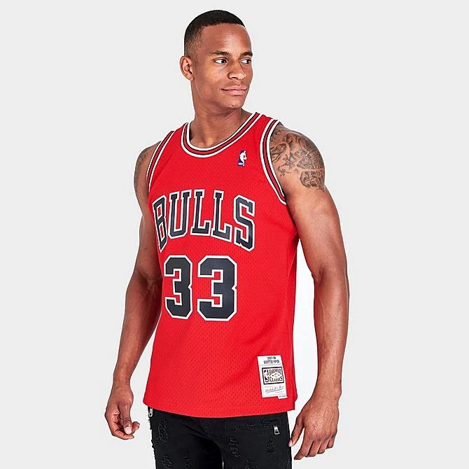 Men's Mitchell & Ness Chicago Bulls NBA Scottie Pippen Swingman Jersey Black/Red - 18153CBU CBU 3 Men's Mitchell & Ness Chicago Bulls NBA Scottie Pippen Swingman Jersey Black/Red - 18153CBU CBU - Image 3