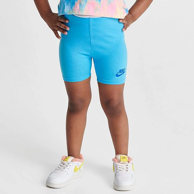 Girls' Toddler Nike Digi Tie-Dye T-Shirt And Bike Shorts Set Tie-Dye/Light Blue - 26K457 F85 4 Girls' Toddler Nike Digi Tie-Dye T-Shirt And Bike Shorts Set Tie-Dye/Light Blue - 26K457 F85 - Image 4