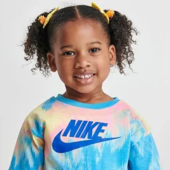 Girls' Toddler Nike Digi Tie-Dye T-Shirt And Bike Shorts Set Tie-Dye/Light Blue - 26K457 F85 10 Girls' Toddler Nike Digi Tie-Dye T-Shirt And Bike Shorts Set Tie-Dye/Light Blue - 26K457 F85 -Sports Fashion 26K457 F85 M5