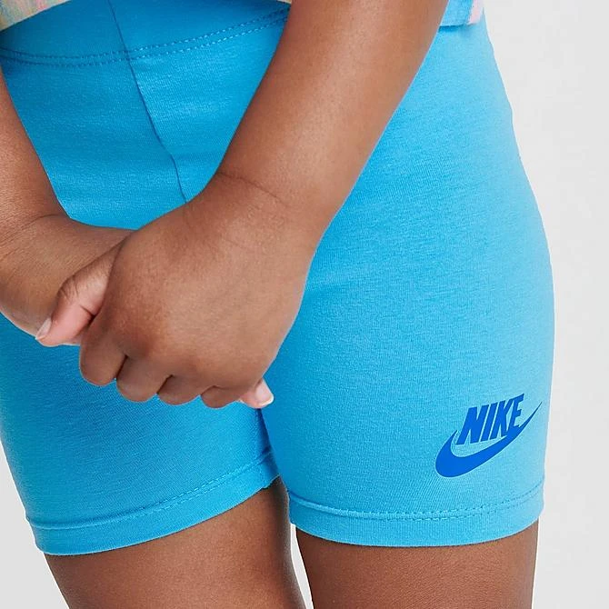 Girls' Toddler Nike Digi Tie-Dye T-Shirt And Bike Shorts Set Tie-Dye/Light Blue - 26K457 F85 6 Girls' Toddler Nike Digi Tie-Dye T-Shirt And Bike Shorts Set Tie-Dye/Light Blue - 26K457 F85 - Image 6
