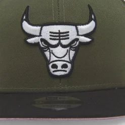 New Era Chicago Bulls NBA Olive 9FIFTY Snapback Hat Olive - 60363618 300 -Sports Fashion 60363618 300 P5