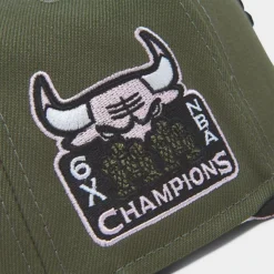New Era Chicago Bulls NBA Olive 9FIFTY Snapback Hat Olive - 60363618 300 -Sports Fashion 60363618 300 P6