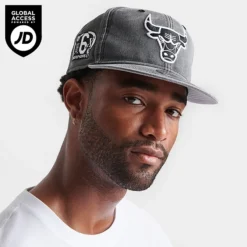 New Era Chicago Bulls NBA Washed 9FIFTY Snapback Hat Washed Black/Black/White - 60422423 001