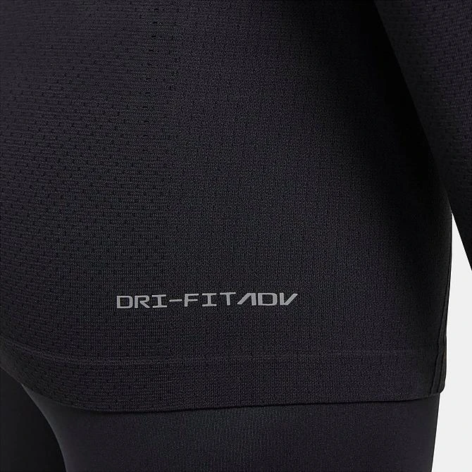 Women's Nike Dri-FIT ADV Aura Long-Sleeve T-Shirt Black/Reflective Silver - DD0593 010 5 Women's Nike Dri-FIT ADV Aura Long-Sleeve T-Shirt Black/Reflective Silver - DD0593 010 - Image 5