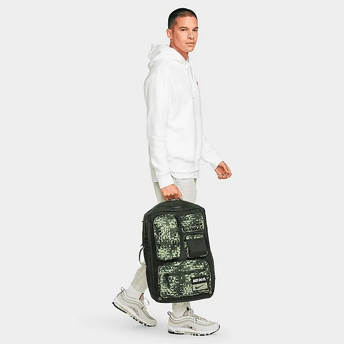 Nike Utility Elite Printed Backpack Sequoia/Alligator/Alligator - DQ5224 355 1 Nike Utility Elite Printed Backpack Sequoia/Alligator/Alligator - DQ5224 355