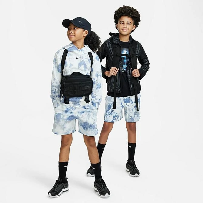 Kids' Nike Sportswear Tie-Dye Wash Club Fleece Shorts Diffused Blue/Midnight Navy - FB1337 491 3 Kids' Nike Sportswear Tie-Dye Wash Club Fleece Shorts Diffused Blue/Midnight Navy - FB1337 491 - Image 3