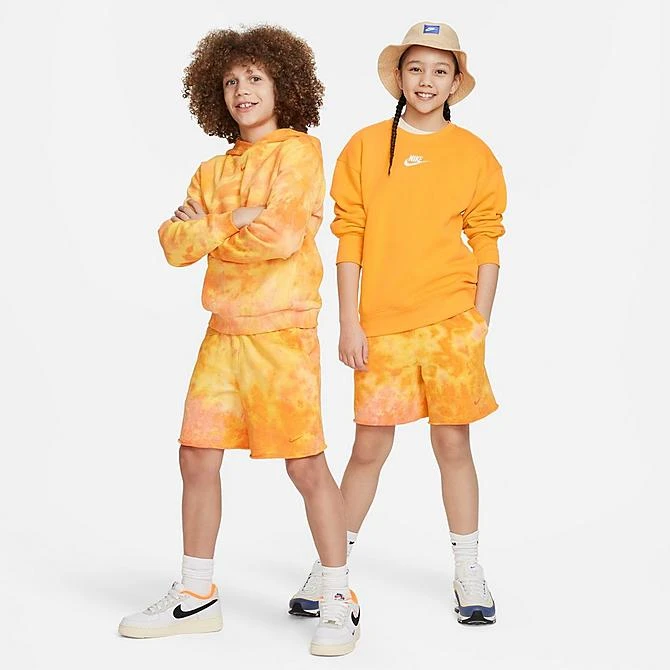 Kids' Nike Sportswear Tie-Dye Wash Club Fleece Shorts Vivid Orange/Safety Orange - FB1337 836 3 Kids' Nike Sportswear Tie-Dye Wash Club Fleece Shorts Vivid Orange/Safety Orange - FB1337 836 - Image 3