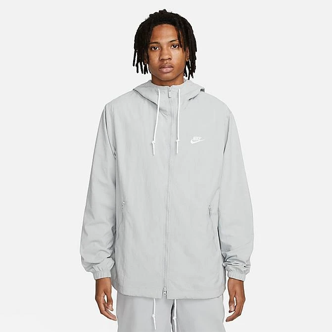 Men's Nike Club Futura Logo Full-Zip Woven Jacket Light Smoke Grey/White - FB7397 077 1 Men's Nike Club Futura Logo Full-Zip Woven Jacket Light Smoke Grey/White - FB7397 077