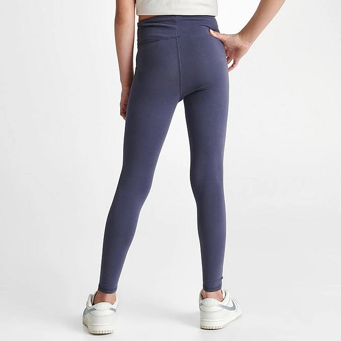 Girls' Nike Sportswear Favorites High-Waisted Leggings Gridiron - FD0889 015 4 Girls' Nike Sportswear Favorites High-Waisted Leggings Gridiron - FD0889 015 - Image 4
