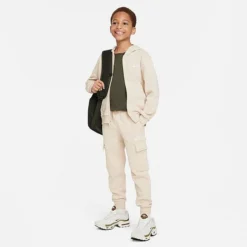 Kids' Nike Sportswear Club Fleece Cargo Jogger Pants Sanddrift/Sanddrift/White - FD3012 126 7 Kids' Nike Sportswear Club Fleece Cargo Jogger Pants Sanddrift/Sanddrift/White - FD3012 126 -Sports Fashion FD3012 126 M3