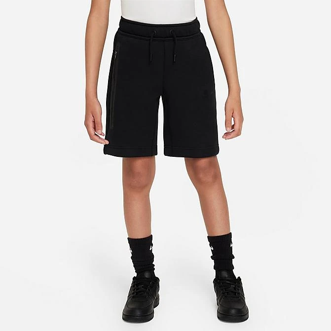 Boys' Nike Tech Fleece Shorts Black/Black/Black - FD3289 010 1 Boys' Nike Tech Fleece Shorts Black/Black/Black - FD3289 010