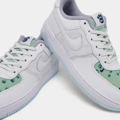 Little Kids' Nike Force 1 Low SE Casual Shoes Summit White/Summit White/Wolf Grey - FJ2890 100 -Sports Fashion FJ2890 100 P3